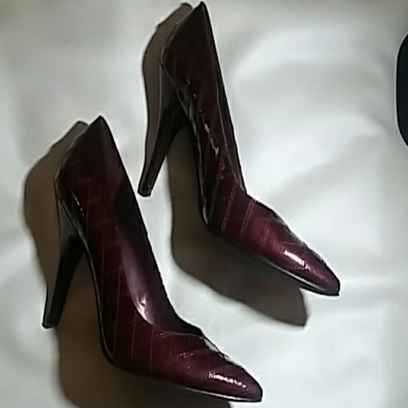 BCBGirls Shoes - BCBS GIRLS HEELS SIZE  7 1/2B